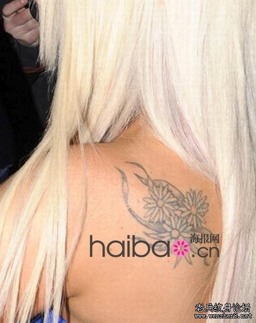 明星纹身之Lady Gaga纹身大揭秘:嘎嘎女王身体上的诗歌、独角兽