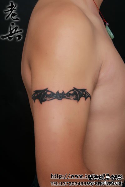 武汉最专业纹身店为你讲解蝙蝠纹身图案图片的讲究