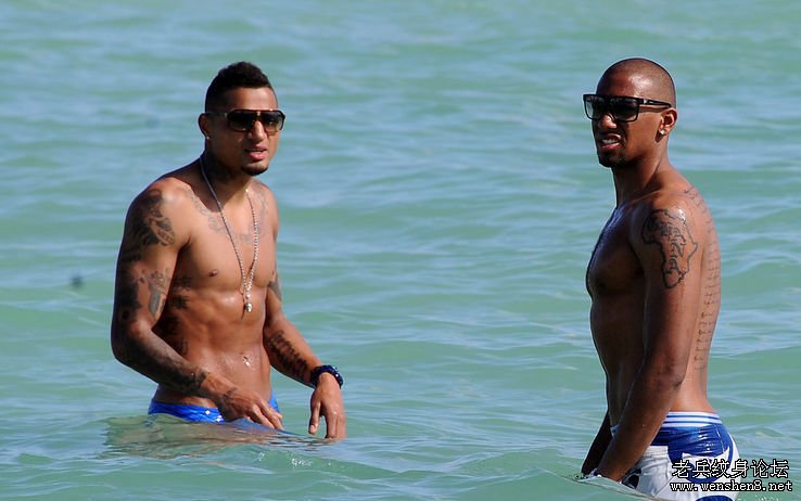 米兰悍将日光浴露性感刺青