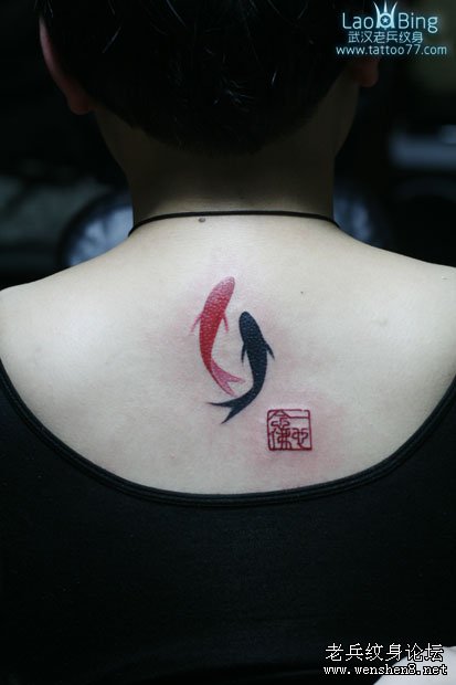 武汉专业纹身店给挑选纹身图案顾客一些建议