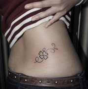 Ů������������ʱ�е�ͼ����Ҷ������ͼ��