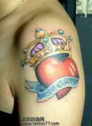 �ֱ�һ���ɫ������ʹ�����ͼ��