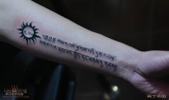 人רҵ꣺Feelֱ̫ͼƷ