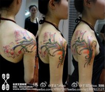 Ůֱ۵米ƯʱеĲɫͼ