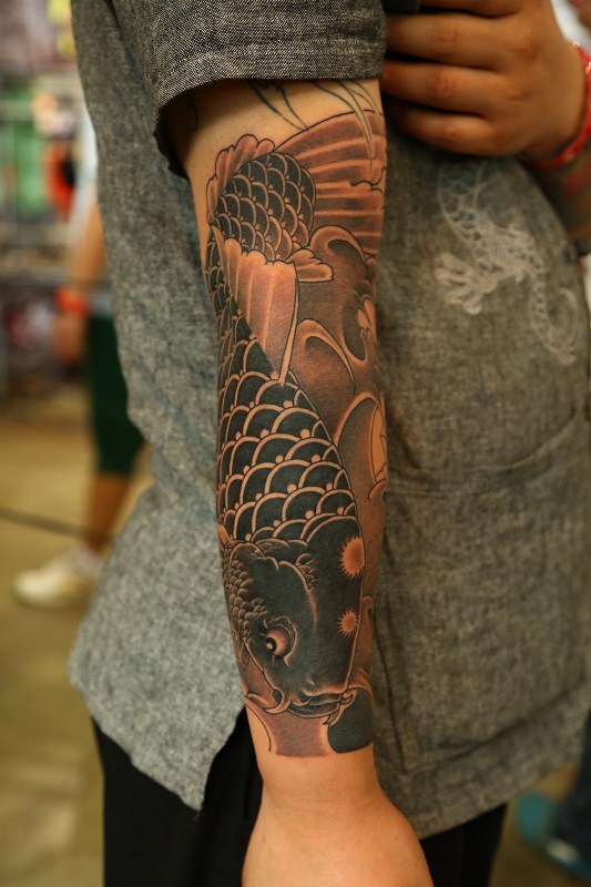 �人�ϱ�����ͼ����ȫ�ֱ۴�ͳ��������ͼ����Ʒ����