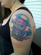 ��Ů���һ���Ψ����èͷӥ����ͼ��