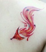 ����һ����Գ����ĺ�������ͼ��