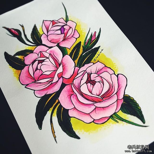 彩色玫瑰纹身图案