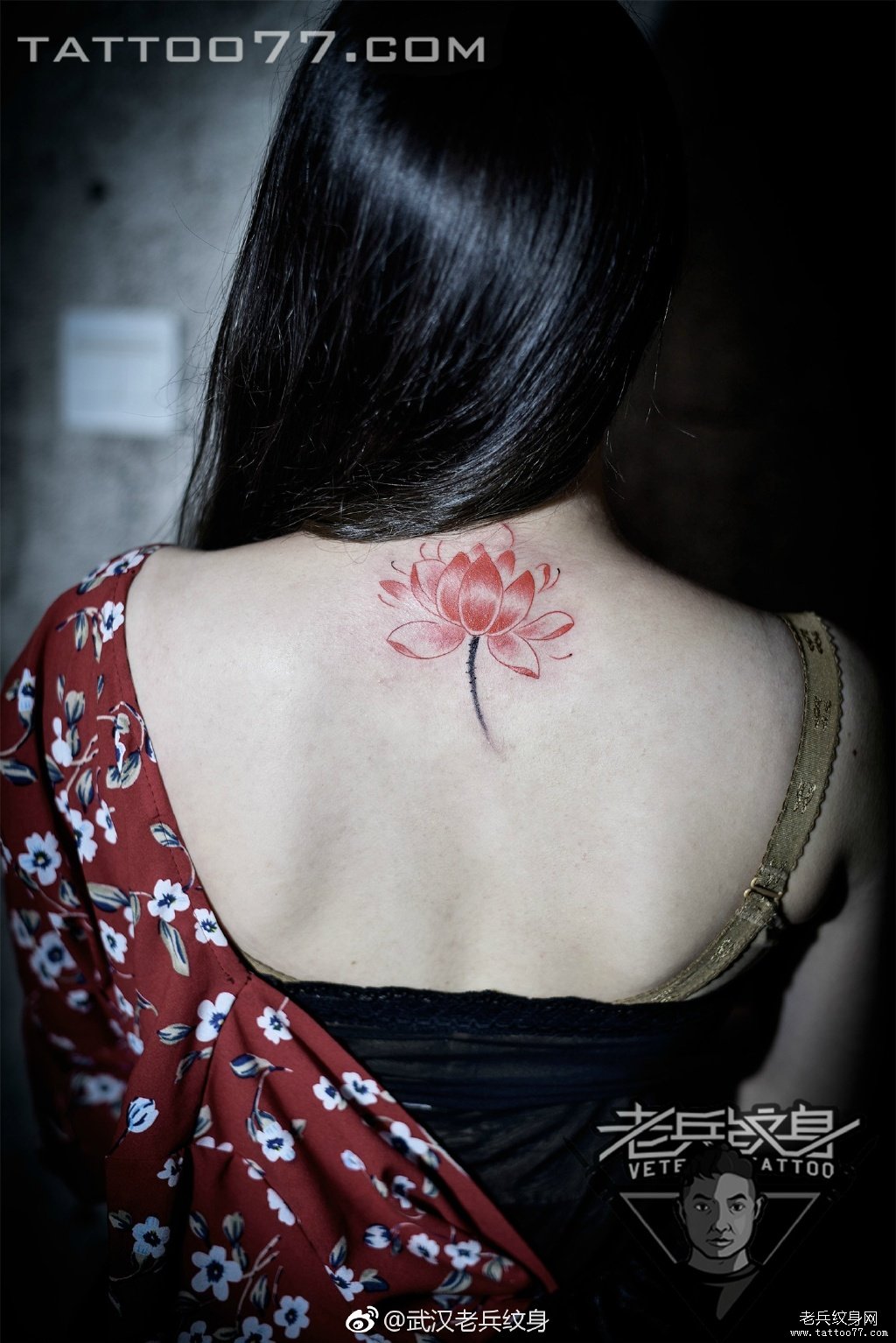 肩胛花卉小清新纹身图案