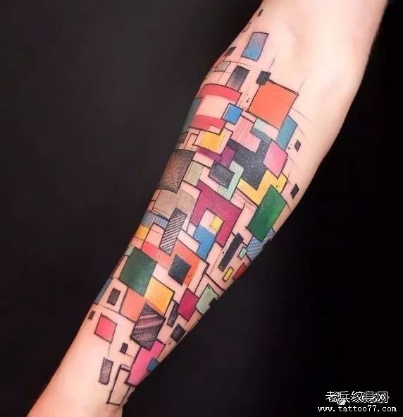 抽象派纹身画作,给你满满视觉震撼~~!