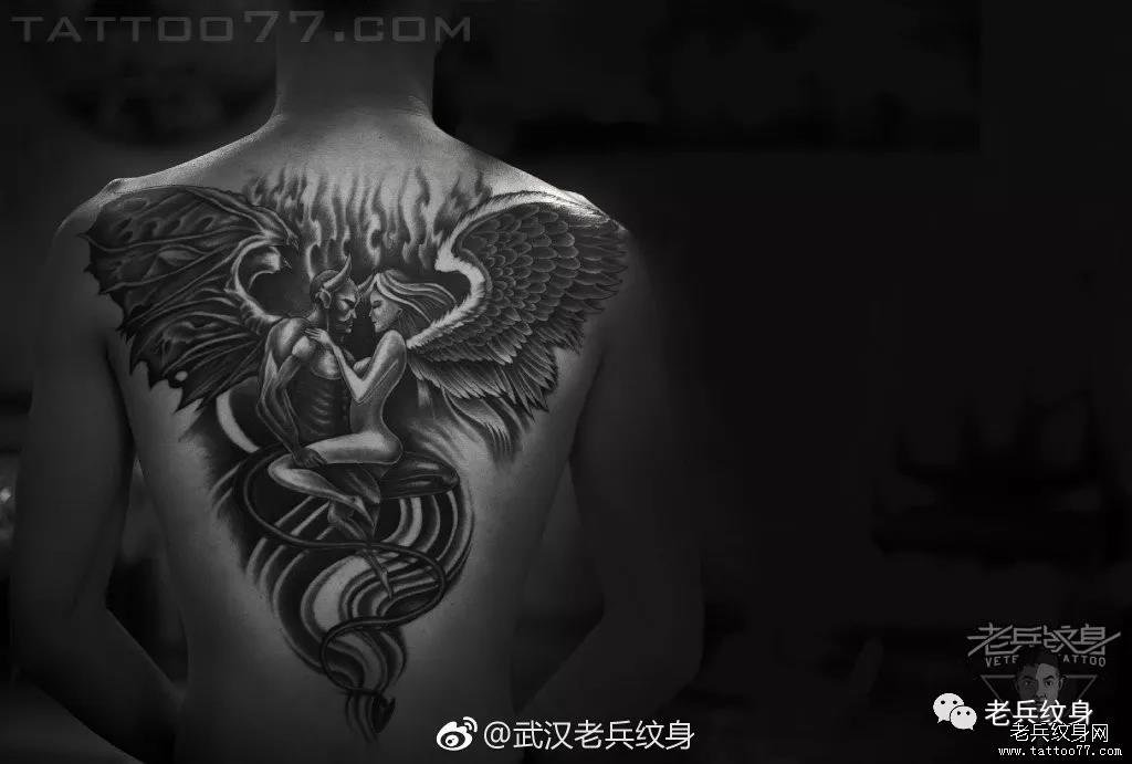 我爱你,胜过爱自我——老兵纹身【男生满背】作品欣赏