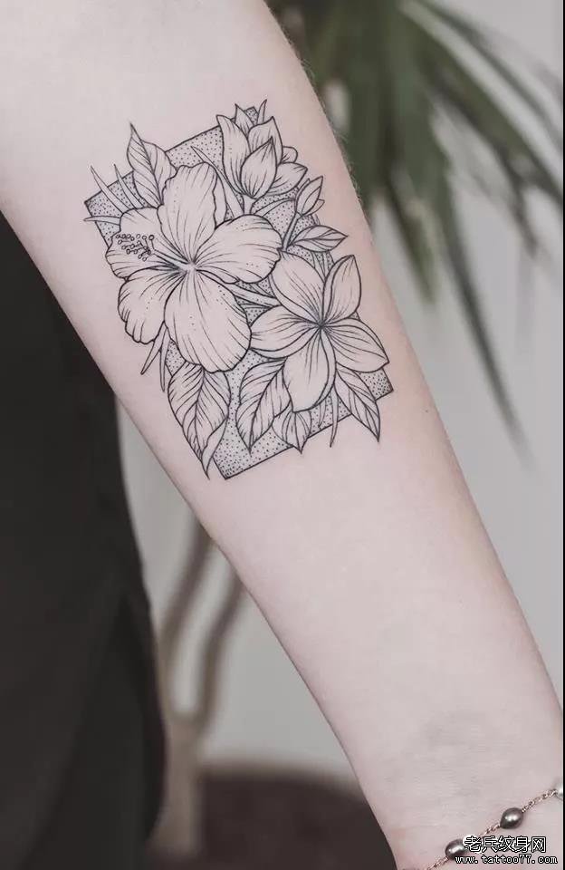 纹身素材第519期——黑灰线条花朵