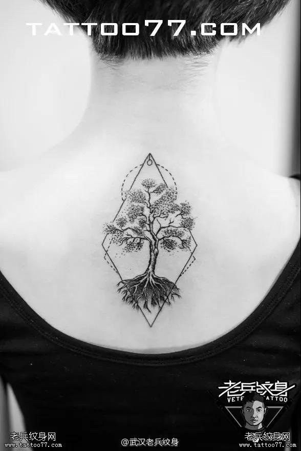 其实,我一向都在你身后,就差你一个回头——老兵店内【点刺】作品(二)欣赏~