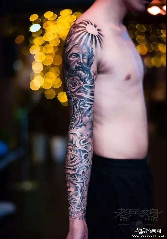 想念的心,长出了花,却开出了你——老兵店内【欧美写实花臂】作品欣赏