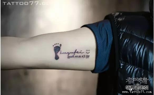 ʵĺܼ򵥣ΡϱڡӢġƷ