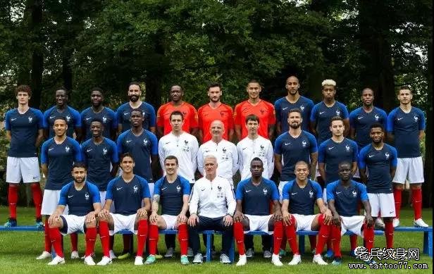 世界杯结束了,是时候盘点一波球星们纹身背后的故事了!