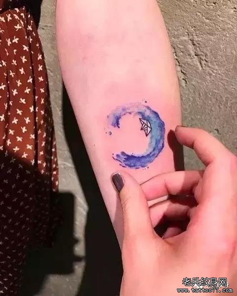 ˭˵ɫLOW30ͼ׼Ϲ˫ۣ