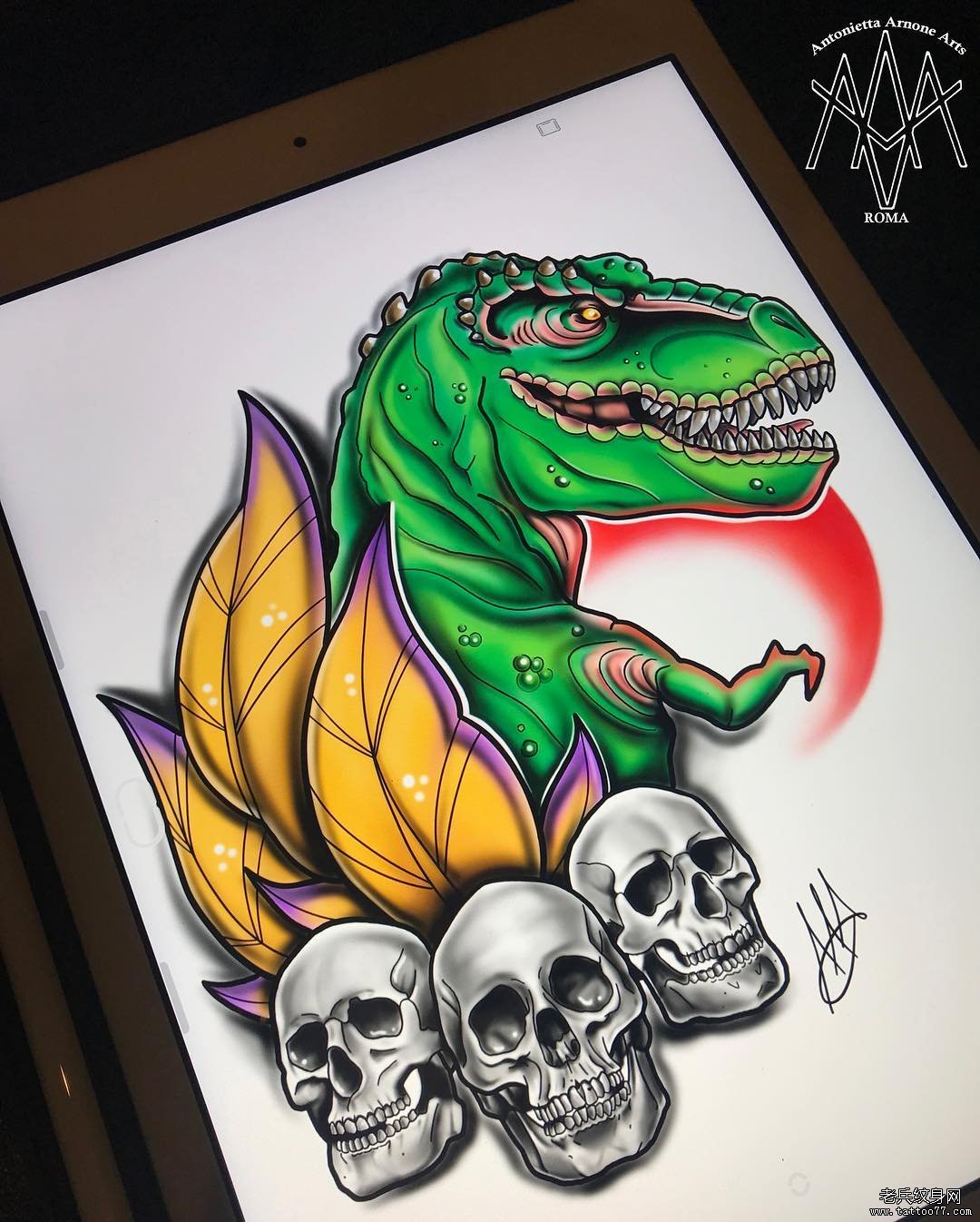 彩色恐龙纹身手稿图案