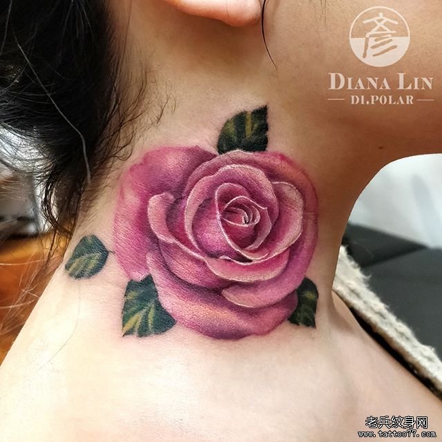脖子彩色玫瑰花纹身图案