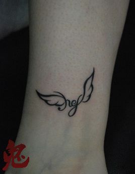 小腿纹身图案女翅膀图片