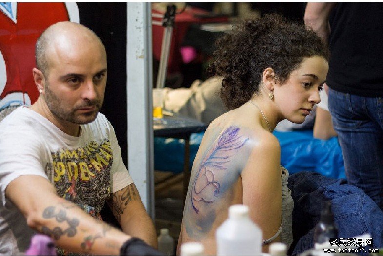 2012���ֹ�������������չ����