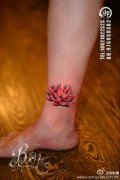 女生腿腕好看精美的彩色莲花纹身图案