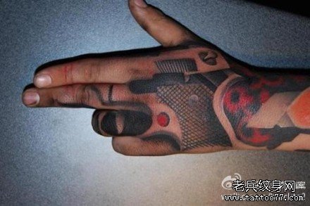 �ֱ���ǹ����ͼ��