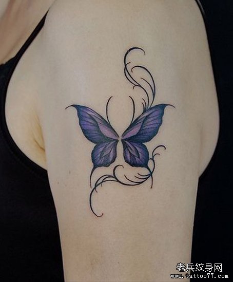美丽的彩色蝴蝶纹身