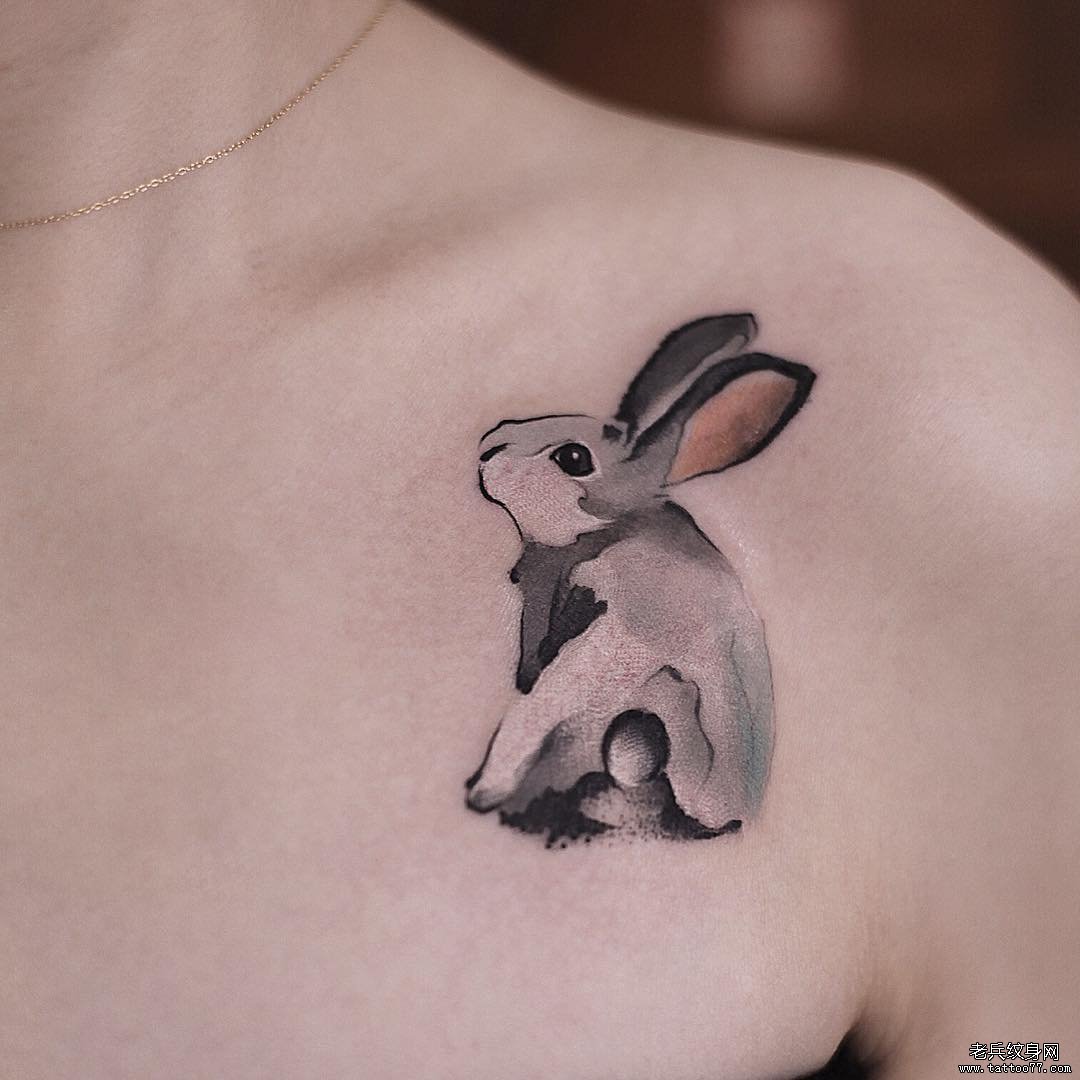 兔子水墨纹身图案