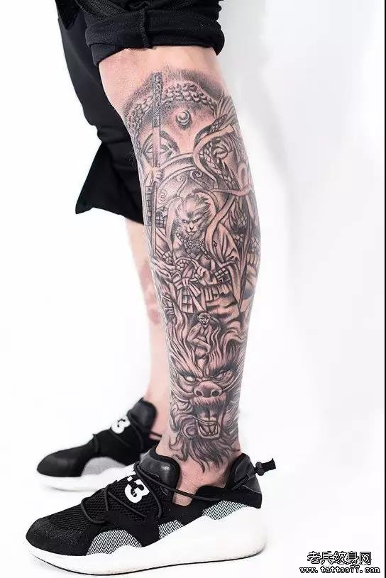 老兵纹身店内【包小腿】作品欣赏~ 武汉纹身店       纹身图案大全