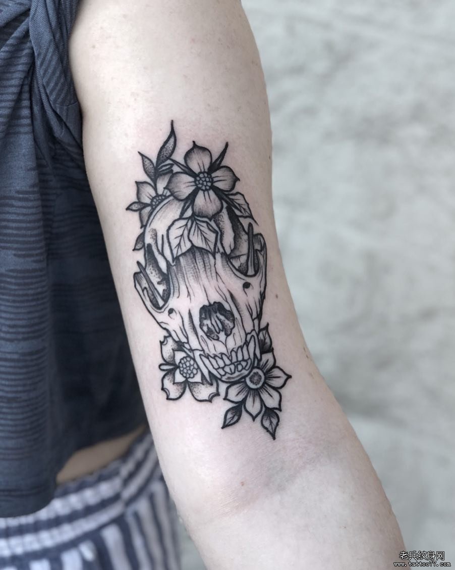 纹身主页 纹身图案大全 黑白纹身图案大全