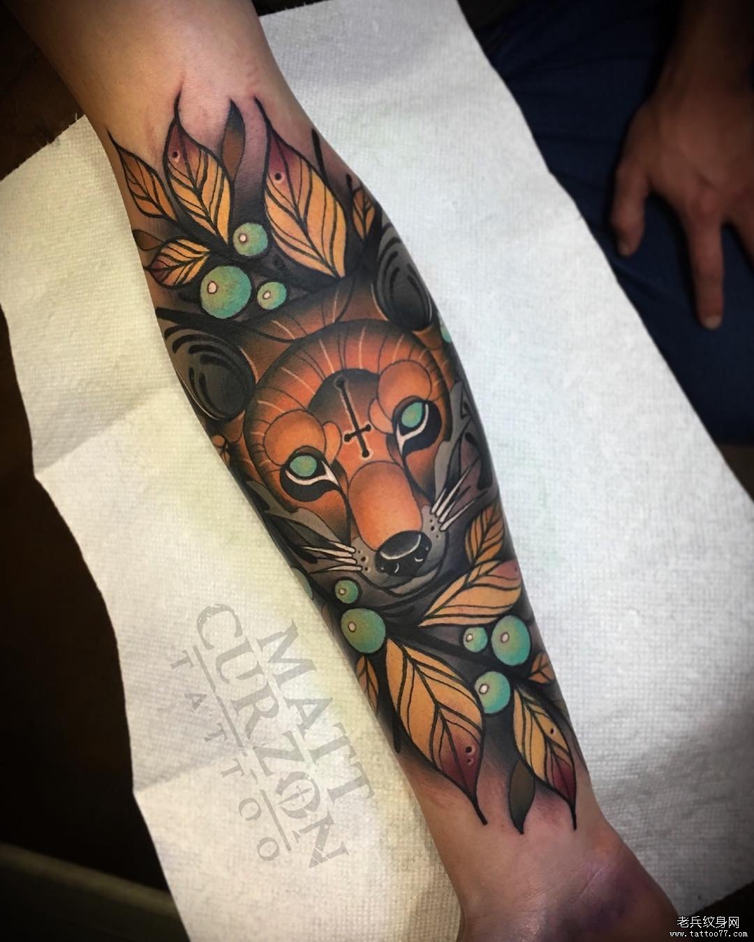 手臂school狐狸纹身图案