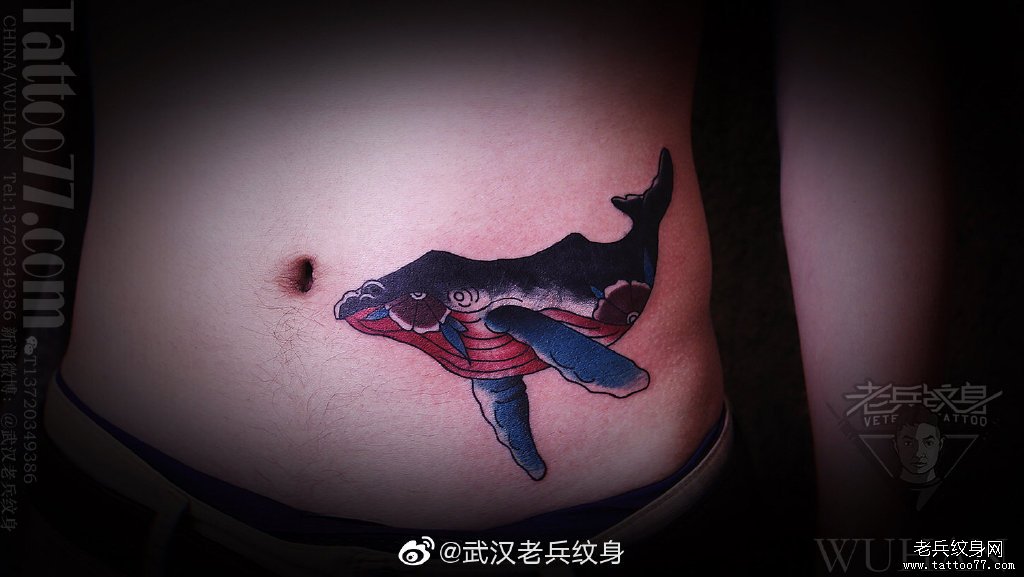 腹部疤痕遮盖鲸鱼纹身作品